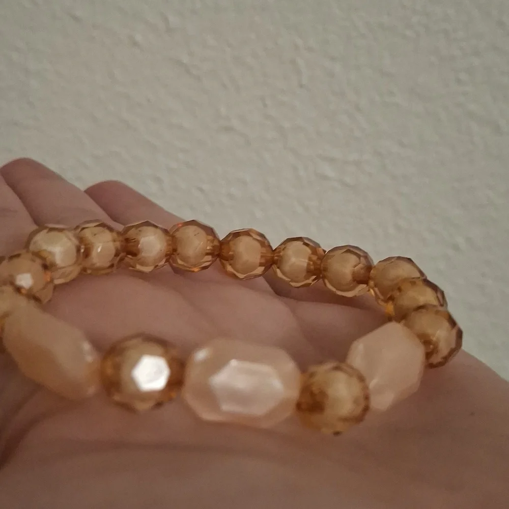 Elegant Pink Beaded Bracelet
